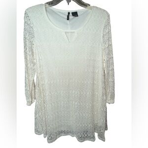 New Directions Off White Swing Style 3/4 Sleeve Flowy Blouse, Size Medium